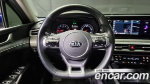 Kia K5 1.6 Turbo 2020 года из Южной Кореи