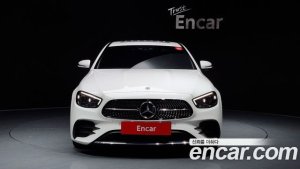 Mercedes-Benz E-Class E220d 4MATIC AMG Line 2021 года из Южной Кореи