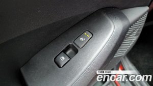 Kia Seltos Бензин 1.6 Turbo 2WD 2022 года из Южной Кореи