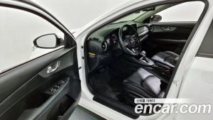 Kia K3 Prestige 2021 года из Южной Кореи