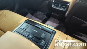 Lexus ES Luxury Plus 2021 года из Южной Кореи