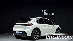 Peugeot 208 GT Line 2021 года из Южной Кореи