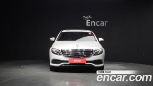 Mercedes-Benz E-Class E300e 4MATIC Exclusive 2020 года из Южной Кореи