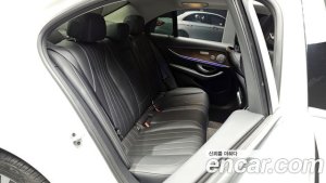 Mercedes-Benz E-Class E300e 4MATIC Exclusive 2020 года из Южной Кореи