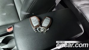 Hyundai AVANTE 1.6 2020 года из Южной Кореи