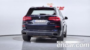 BMW X5 M50i 2020 года из Южной Кореи