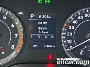 Hyundai Venue 1.6 Flux 2020 года из Южной Кореи