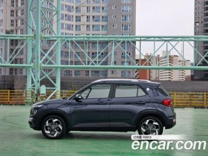 Hyundai Venue 1.6 Flux 2020 года из Южной Кореи
