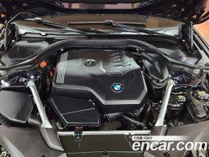 BMW 5-Series 530i Luxury Plus 2020 года из Южной Кореи