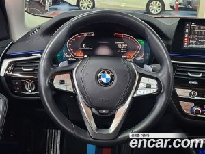 BMW 5-Series 530i Luxury Plus 2020 года из Южной Кореи