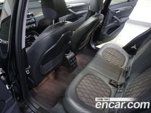 BMW X1 xDrive 20i xLine 2021 года из Южной Кореи
