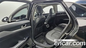 Kia K5 2.0 2020 года из Южной Кореи