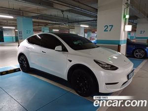 Tesla Model Y Standard RANGE 2021 года из Южной Кореи