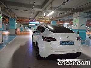 Tesla Model Y Standard RANGE 2021 года из Южной Кореи