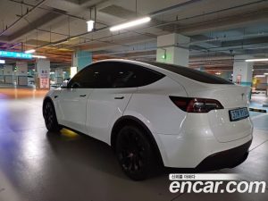 Tesla Model Y Standard RANGE 2021 года из Южной Кореи