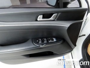 Kia K5 2.0 2020 года из Южной Кореи