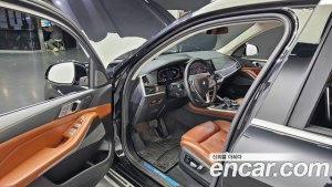 BMW X7 xDrive 30d Design Pure Excellence 6인승 2020 года из Южной Кореи