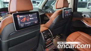 BMW X7 xDrive 30d Design Pure Excellence 6인승 2020 года из Южной Кореи