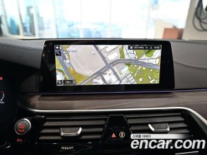 BMW 5-Series 520d Luxury Plus 2020 года из Южной Кореи