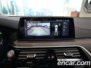 BMW 5-Series 520d Luxury Plus 2020 года из Южной Кореи
