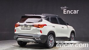 Kia Seltos Бензин 1.6 Turbo 4WD 2020 года из Южной Кореи