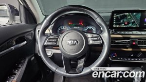 Kia Seltos Бензин 1.6 Turbo 4WD 2020 года из Южной Кореи