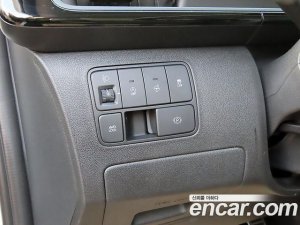 Hyundai Staria 4WD Lounge 9-Seater 2022 года из Южной Кореи