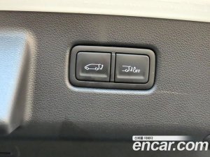 Hyundai Staria 4WD Lounge 9-Seater 2022 года из Южной Кореи
