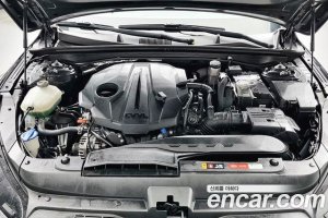 Kia K5 2.0 2020 года из Южной Кореи