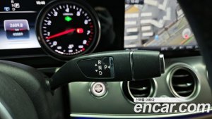 Mercedes-Benz E-Class E250 Avantgarde 2020 года из Южной Кореи