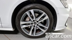 Audi A6 45 TDI 4WD Premium 2021 года из Южной Кореи
