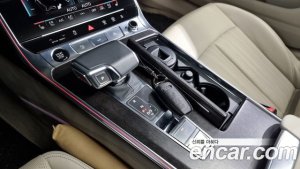 Audi A6 45 TDI 4WD Premium 2021 года из Южной Кореи