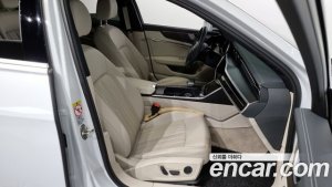 Audi A6 45 TDI 4WD Premium 2021 года из Южной Кореи