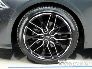 Kia K5 1.6 Turbo 2020 года из Южной Кореи