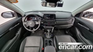 Kia Seltos Бензин 1.6 Turbo 4WD 2022 года из Южной Кореи