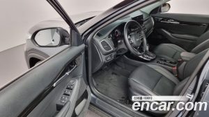 Kia Seltos Бензин 1.6 Turbo 4WD 2022 года из Южной Кореи