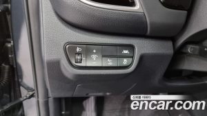 Kia Seltos Бензин 1.6 Turbo 4WD 2022 года из Южной Кореи