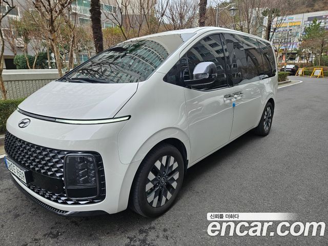 Hyundai Staria Lounge 9-Seater 2022 года из Кореи