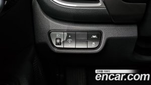 Kia Seltos Бензин 1.6 Turbo 2WD 2020 года из Южной Кореи