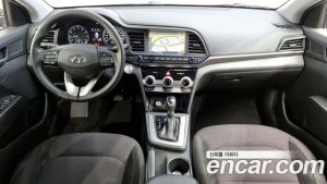 Hyundai AVANTE 1.6 2020 года из Южной Кореи