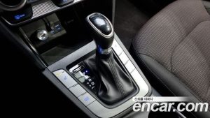Hyundai AVANTE 1.6 2020 года из Южной Кореи