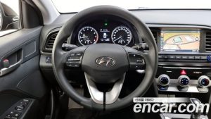Hyundai AVANTE 1.6 2020 года из Южной Кореи