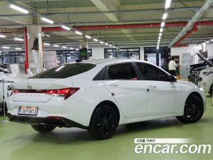 Hyundai AVANTE Modern 2021 года из Южной Кореи