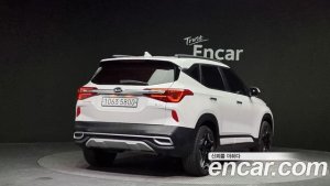Kia Seltos Дизель 1.6 2WD 2020 года из Южной Кореи