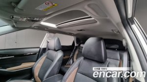 Kia Seltos Дизель 1.6 2WD 2020 года из Южной Кореи