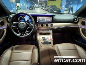 Mercedes-Benz E-Class E250 Exclusive 2021 года из Южной Кореи