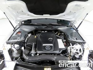 Mercedes-Benz E-Class E250 Exclusive 2021 года из Южной Кореи