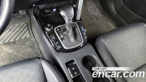 Kia Seltos Бензин 1.6 Turbo 2WD 2022 года из Южной Кореи