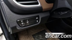 Kia Seltos Бензин 1.6 Turbo 2WD 2021 года из Южной Кореи