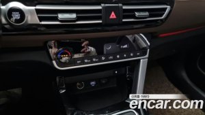 Kia Seltos Бензин 1.6 Turbo 2WD 2021 года из Южной Кореи